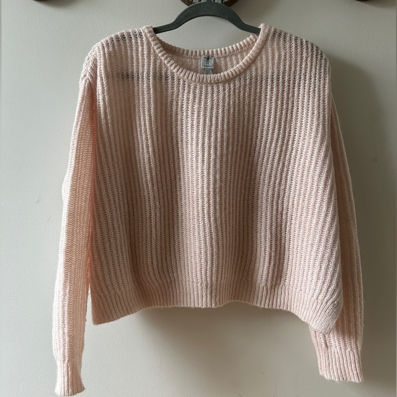 Tristan pale pink cropped super soft sweater in L - Picture 2 of 6
